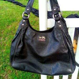 Coach Madison Leather Maggie Shoulder Bag Black